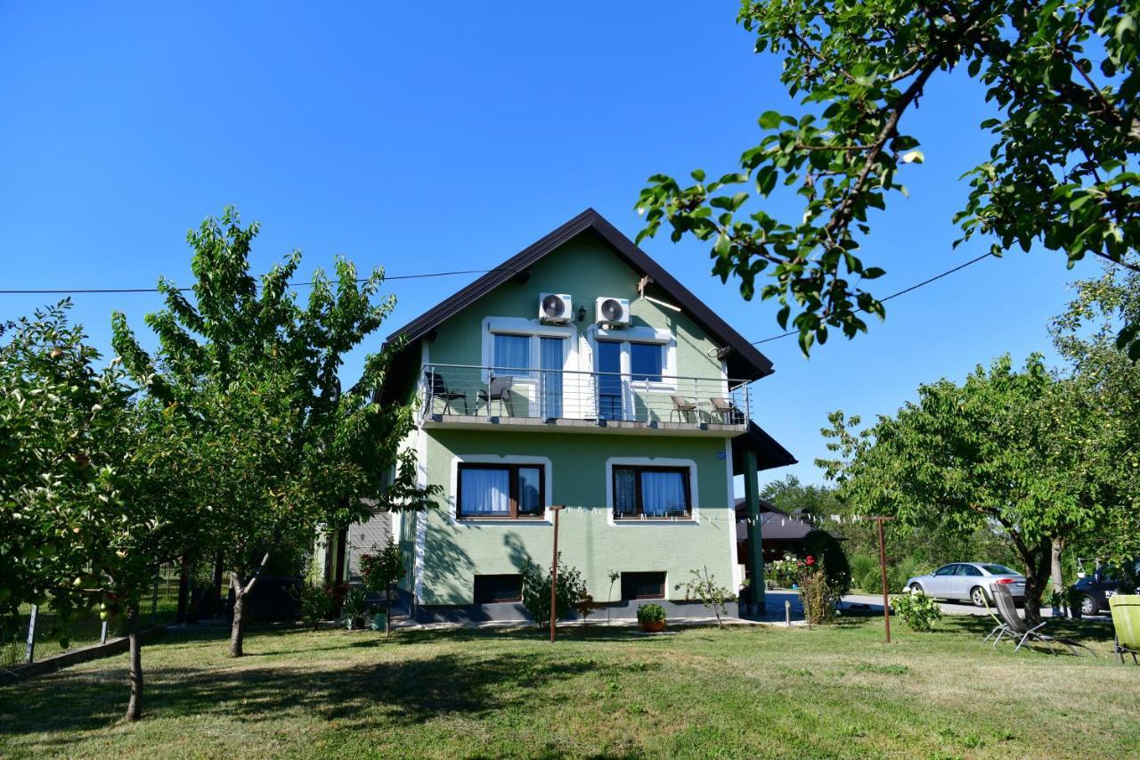 Guest House Jagoda Rakovica Εξωτερικό φωτογραφία