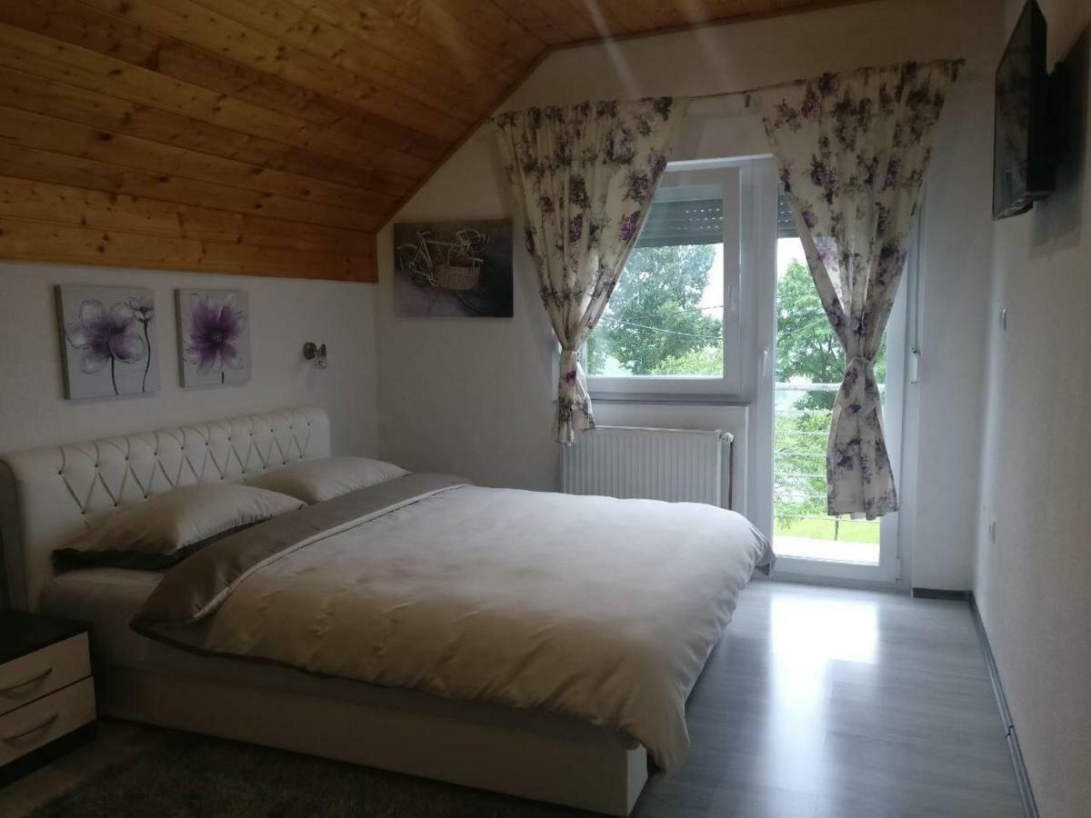Guest House Jagoda Rakovica Εξωτερικό φωτογραφία