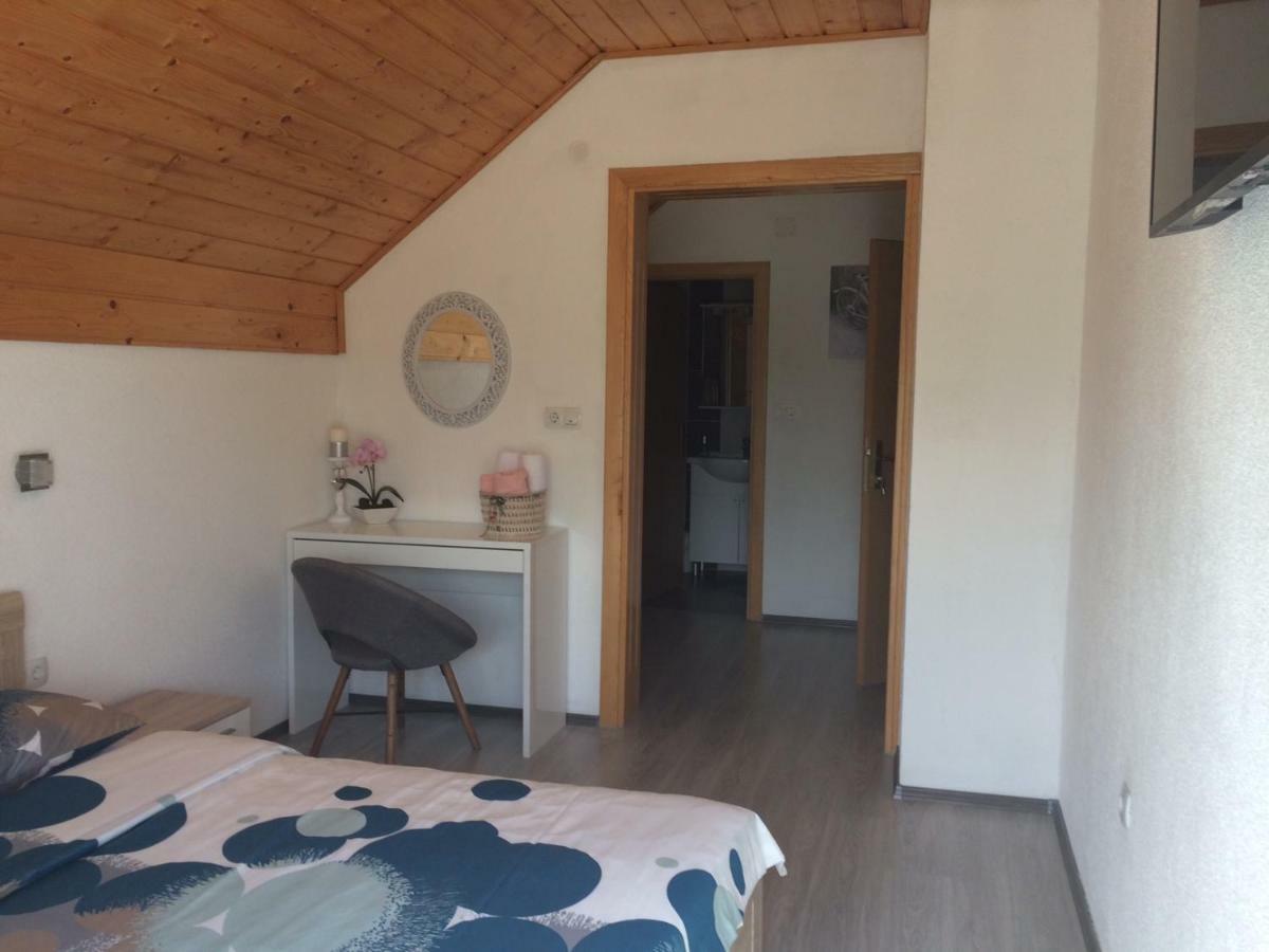 Guest House Jagoda Rakovica Εξωτερικό φωτογραφία